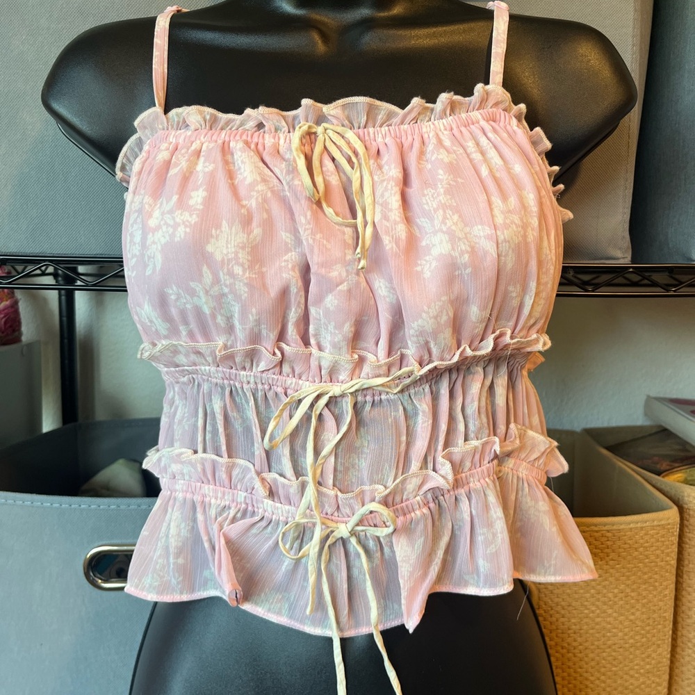 Pink Floral Ruffle Tie-Front Women's Tank Top